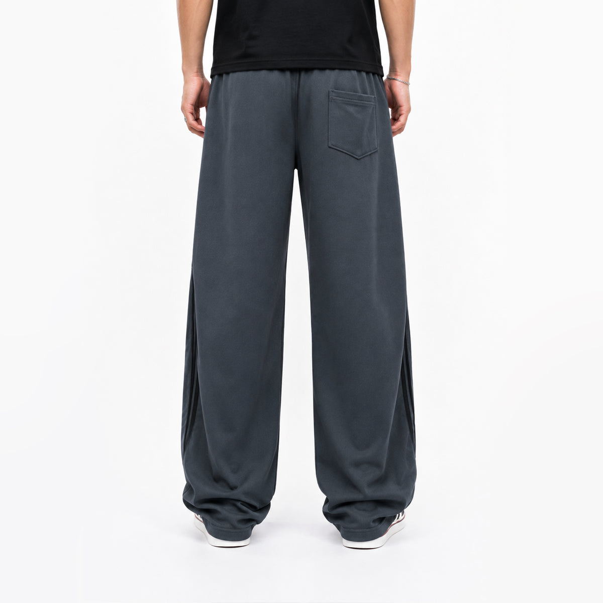 Wanted sweatpants